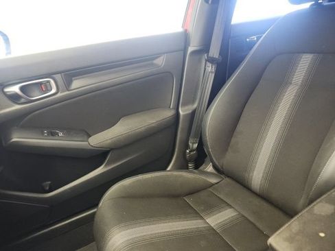 Used 2023 Honda Civic Sport image 15