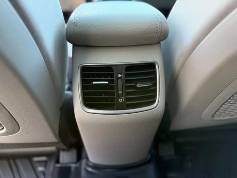 Used 2018 Hyundai Tucson Value AWD/4WD image 28