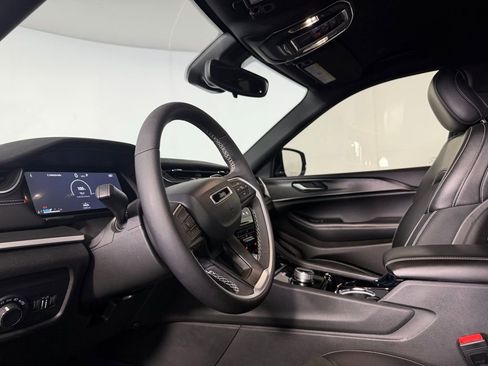 Certified 2023 Jeep Grand Cherokee L Laredo image 19