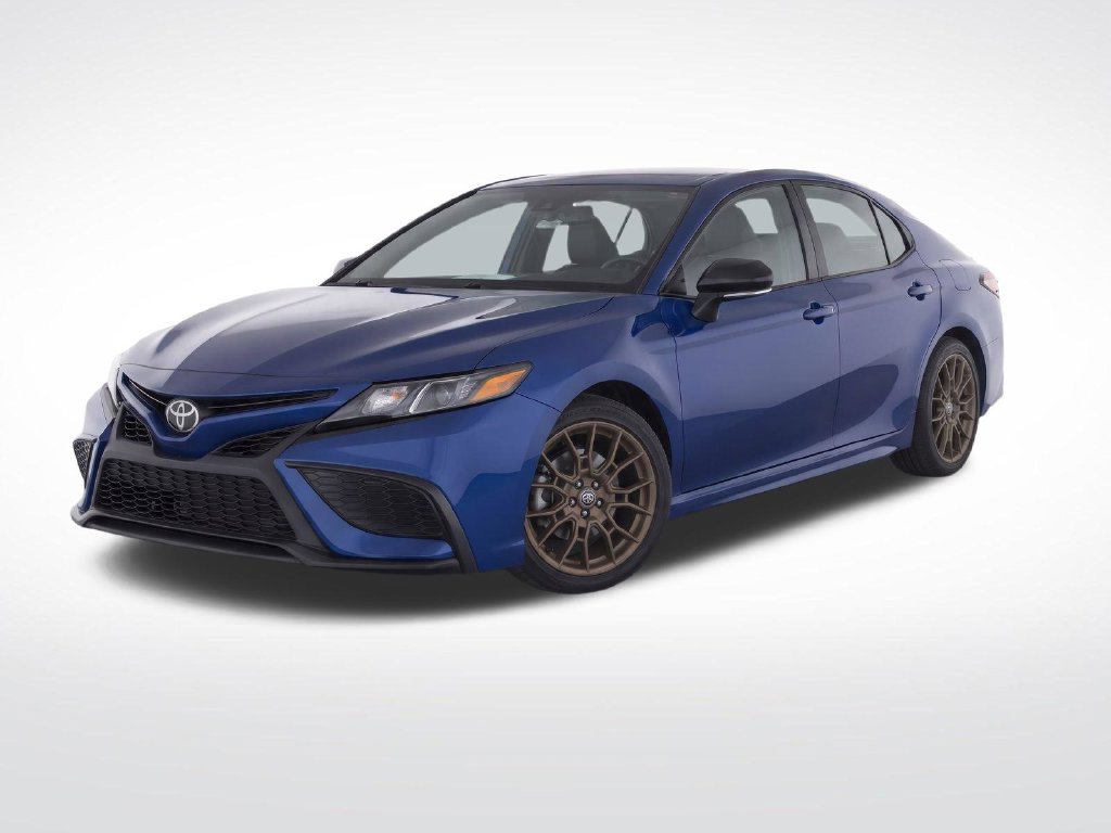 Used 2023 Toyota Camry SE w/ Convenience Package FWD image 2