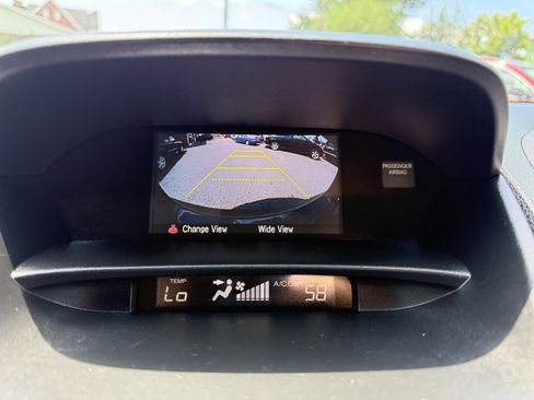 Used 2016 Acura RDX AWD image 18