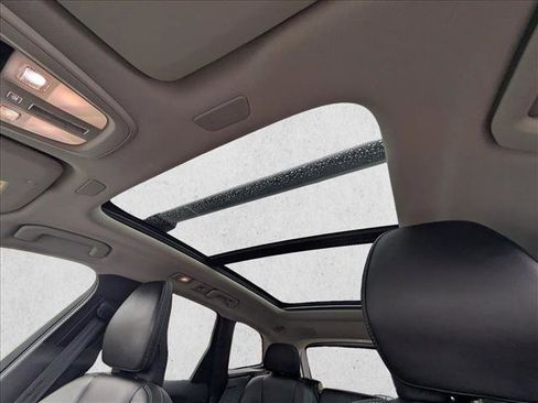 Used 2022 Volvo XC60 B5 Inscription w/ Advanced Package image 14