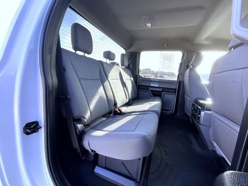 Used 2021 Ford F350 XLT w/ XLT Premium Package image 19