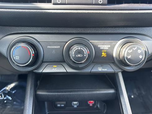 Used 2024 Kia Forte LXS image 17