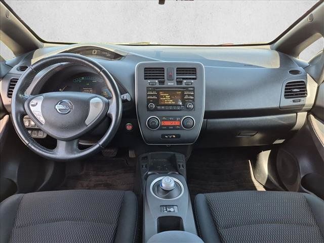Used 2013 Nissan Leaf S w/ Charger Pkg FWD image 14