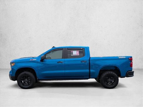 Used 2022 Chevrolet Silverado 1500 Custom Trail Boss AWD/4WD image 8