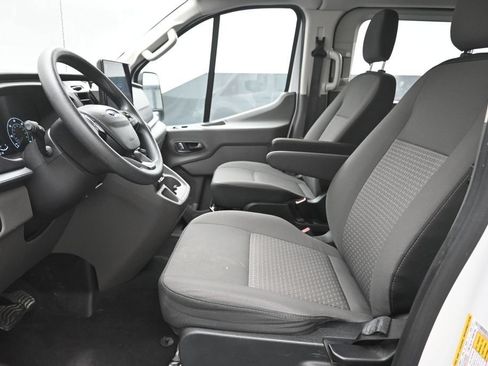 Used 2024 Ford Transit 350 XLT RWD image 18