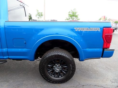 Used 2021 Ford F350 Lariat image 16