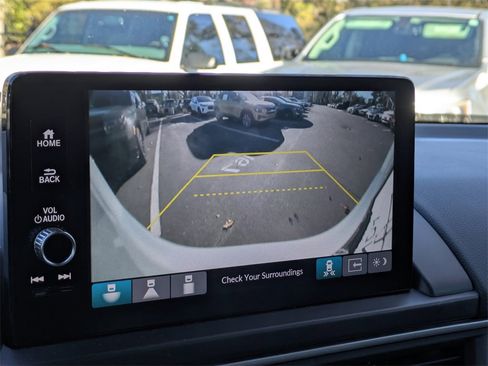 Used 2024 Honda Pilot Touring image 21