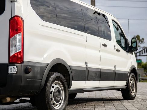 Used 2016 Ford Transit 350 XL image 17