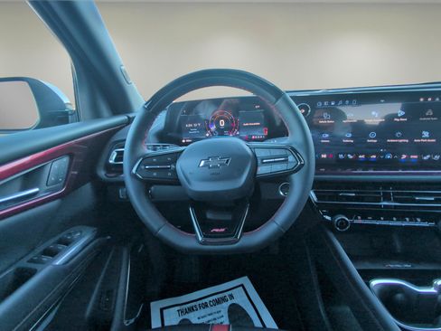 New 2026 Chevrolet Traverse RS image 11