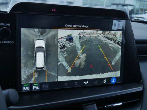 New 2026 Subaru Outback Touring image 9