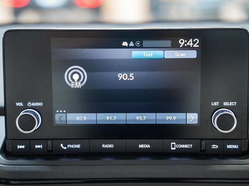 Used 2024 Honda Accord EX image 17