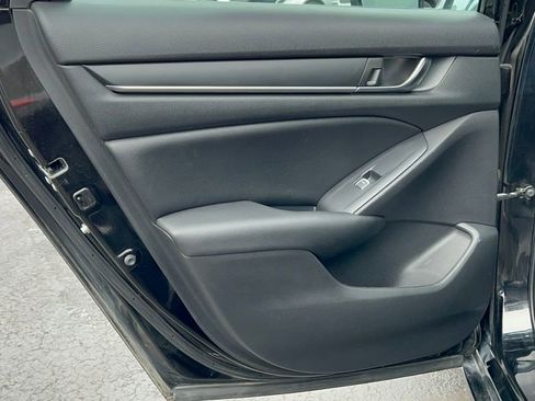 Used 2020 Honda Accord Sport image 29