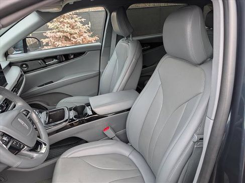 Certified 2023 Lincoln Nautilus Reserve w/ Equipment Group 201A image 29