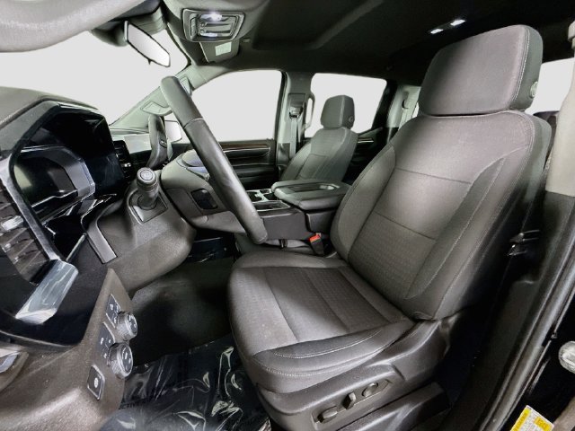 Used 2024 Chevrolet Silverado 1500 LT AWD/4WD image 21