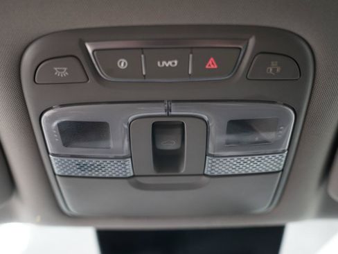 Used 2020 Kia Telluride S AWD/4WD image 24