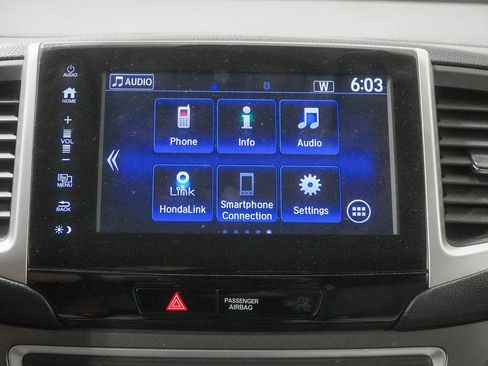 Used 2018 Honda Pilot EX image 31