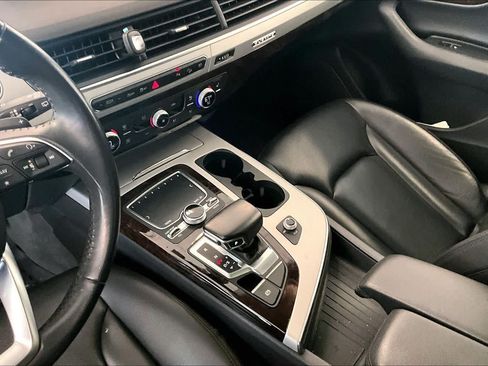 Used 2019 Audi Q7 2.0T Premium w/ Convenience Package AWD/4WD image 15