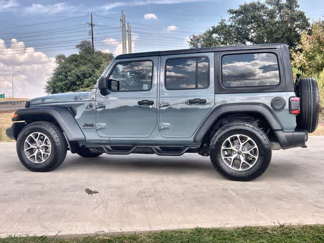 Used 2024 Jeep Wrangler Unlimited Sport AWD/4WD image 4