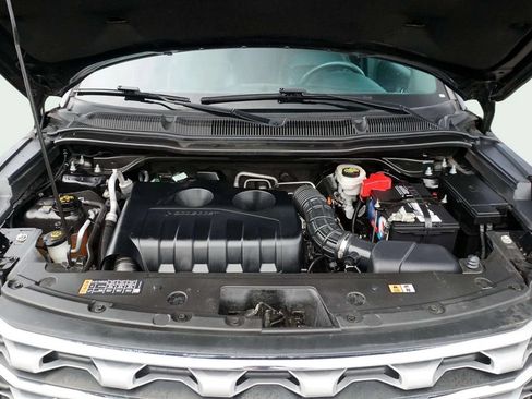 Used 2017 Ford Explorer Limited w/ Equipment Group 303A AWD/4WD image 13