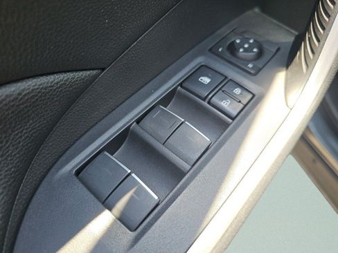 Used 2023 Toyota RAV4 SE w/ Convenience Package AWD/4WD image 27