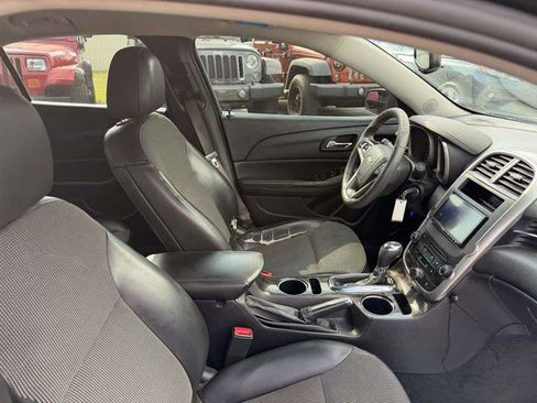 Used 2015 Chevrolet Malibu LT FWD image 15