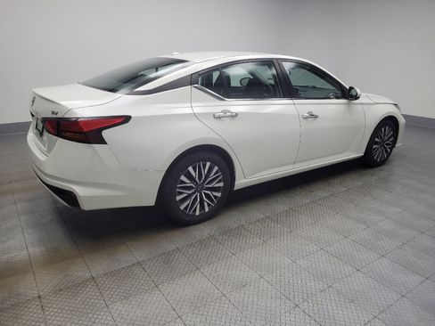 Used 2023 Nissan Altima 2.5 SV image 10