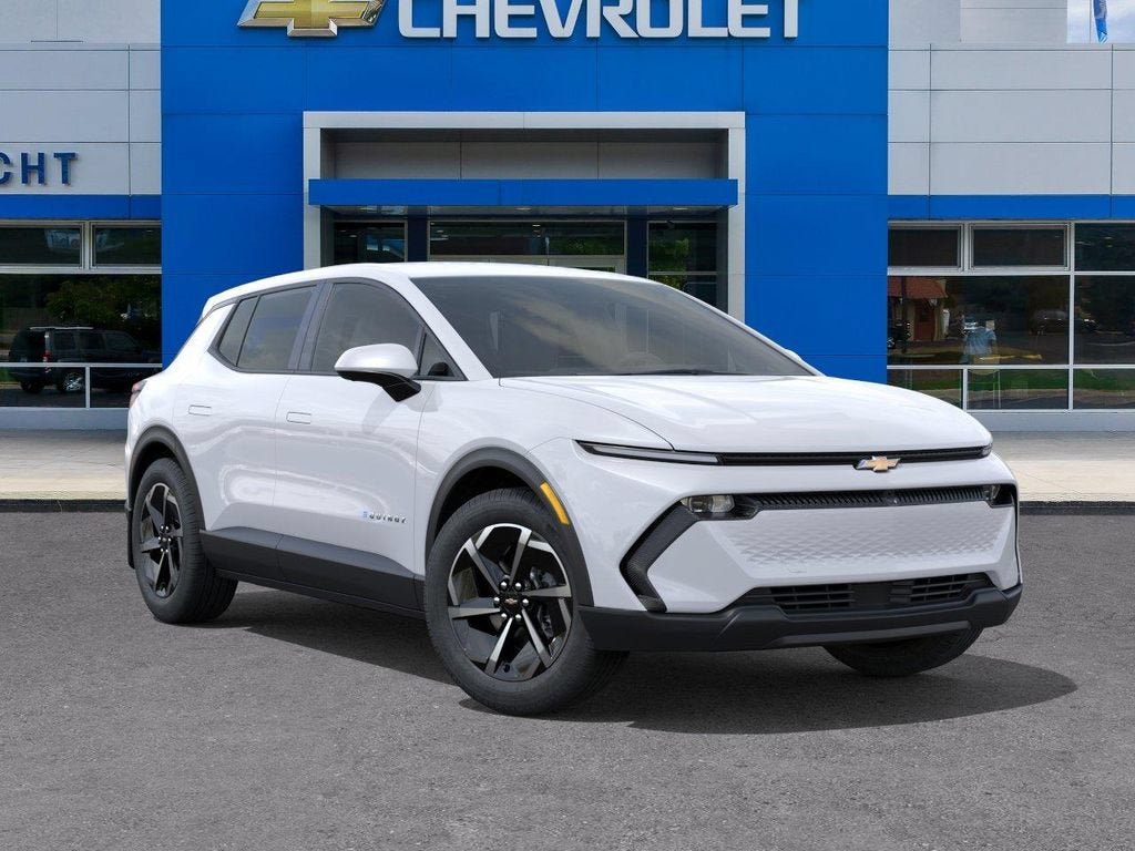 New 2026 Chevrolet Equinox EV LT w/ Comfort Package FWD image 7