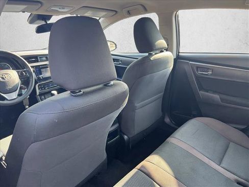 Used 2019 Toyota Corolla LE image 16