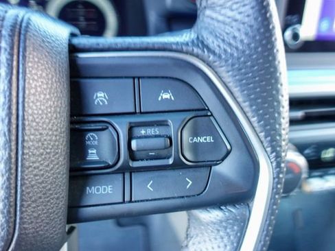 Certified 2024 Toyota Tacoma TRD Off-Road image 15