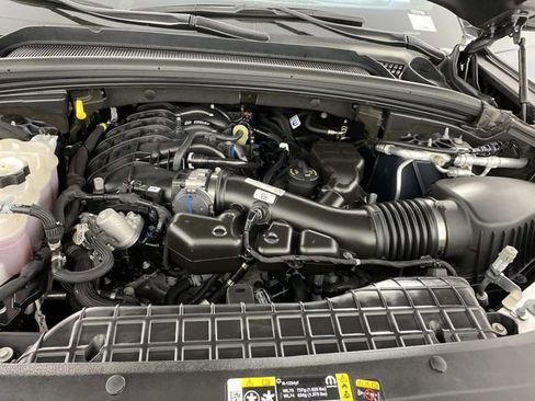 Used 2024 Jeep Grand Cherokee Altitude AWD/4WD image 30