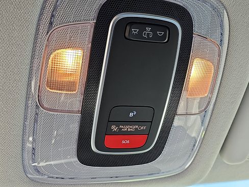 Used 2024 Hyundai Kona SEL image 26