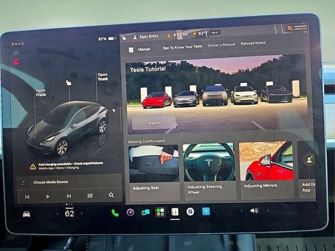 Used 2023 Tesla Model Y Long Range AWD/4WD image 22