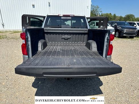 Used 2025 Chevrolet Silverado 1500 LT Trail Boss w/ LT Trail Boss Premium Package AWD/4WD image 35