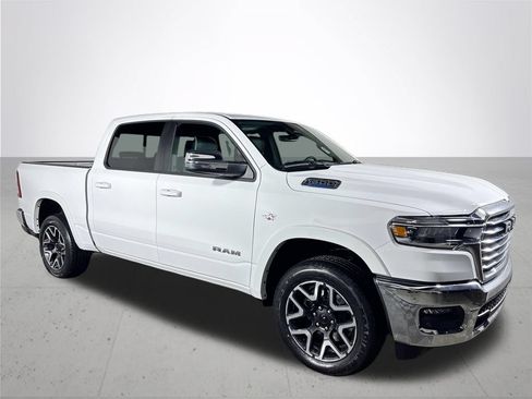 New 2026 RAM 1500 Laramie AWD/4WD image 4