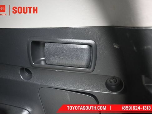 Used 2011 Toyota RAV4 Limited w/ Limited Extra Value Pkg AWD/4WD image 23
