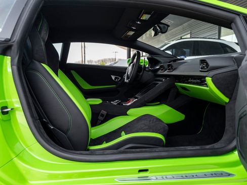 Used 2023 Lamborghini Huracan Tecnica RWD image 39