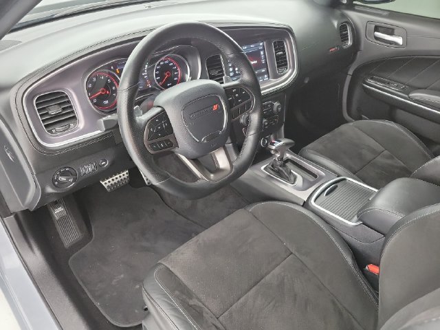 Used 2020 Dodge Charger Scat Pack w/ Dynamics Package RWD image 19