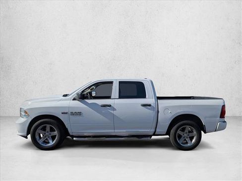 Used 2017 RAM 1500 Express image 8