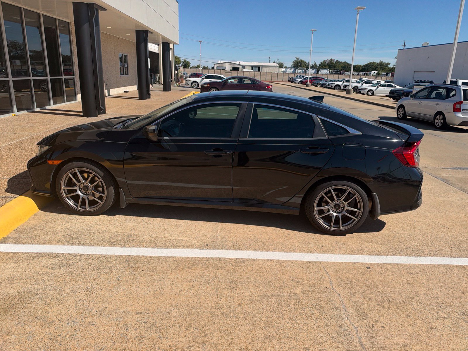 Used 2018 Honda Civic Si image 4