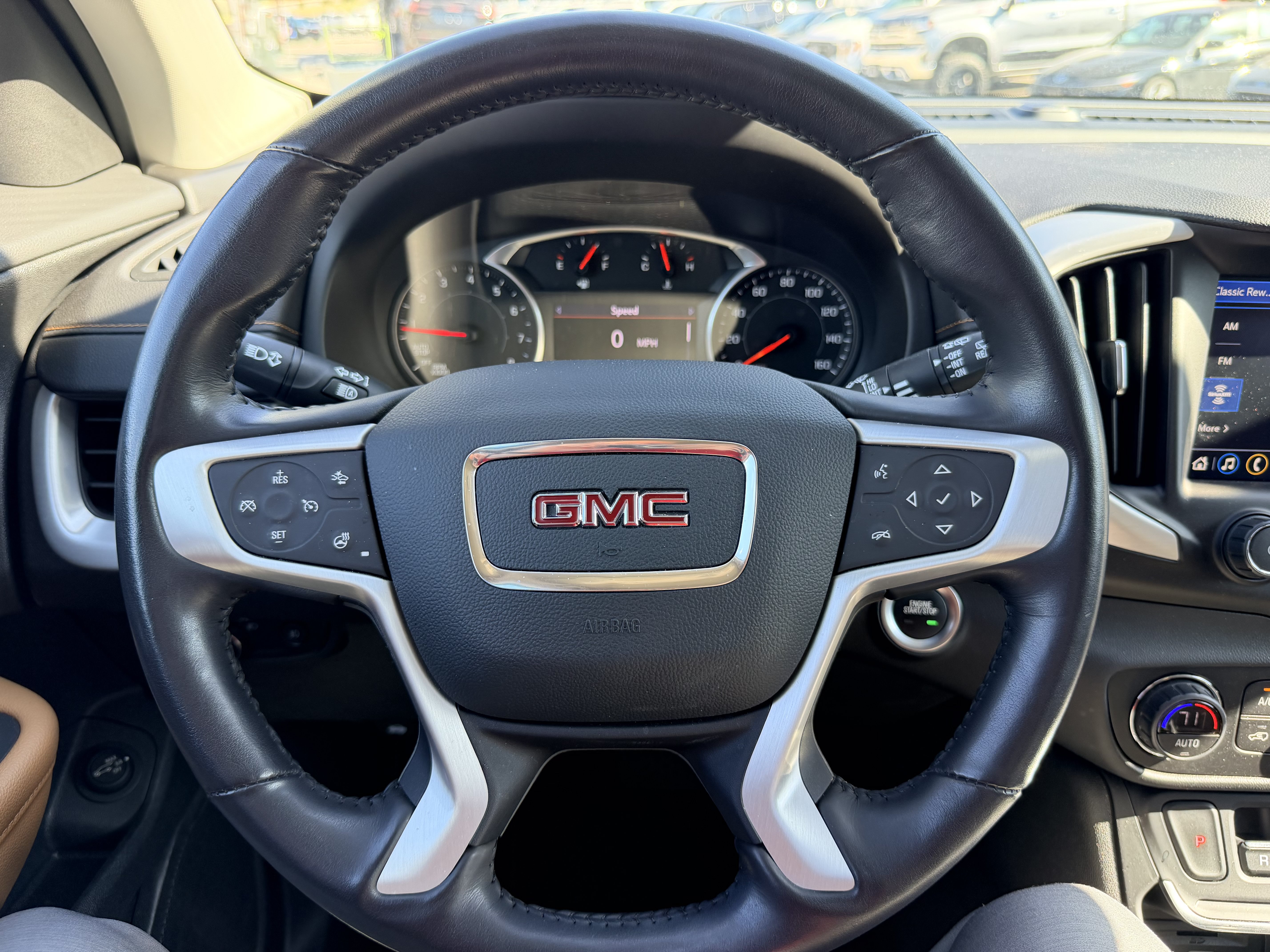 Used 2020 GMC Terrain SLT w/ Preferred Package FWD image 14