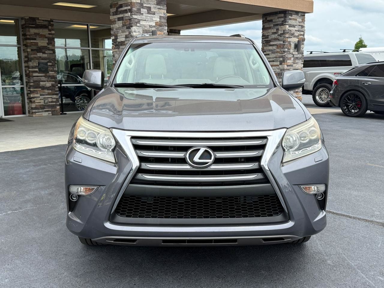 Used 2015 Lexus GX 460 w/ Premium Package AWD/4WD image 7