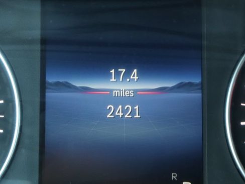 Used 2025 Mercedes-Benz Sprinter 2500 image 27