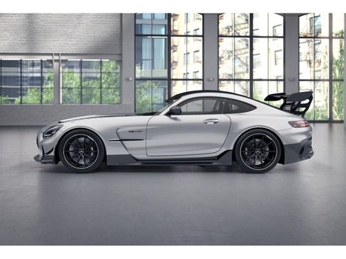 Used 2021 Mercedes-Benz AMG GT Black Series image 34