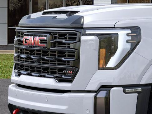 New 2026 GMC Sierra 2500 AT4 w/ AT4 Premium Plus Package AWD/4WD image 37