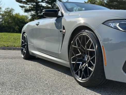 Used 2023 BMW M8 Competition image 11