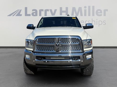 Used 2018 RAM 2500 Laramie w/ Convenience Group image 8