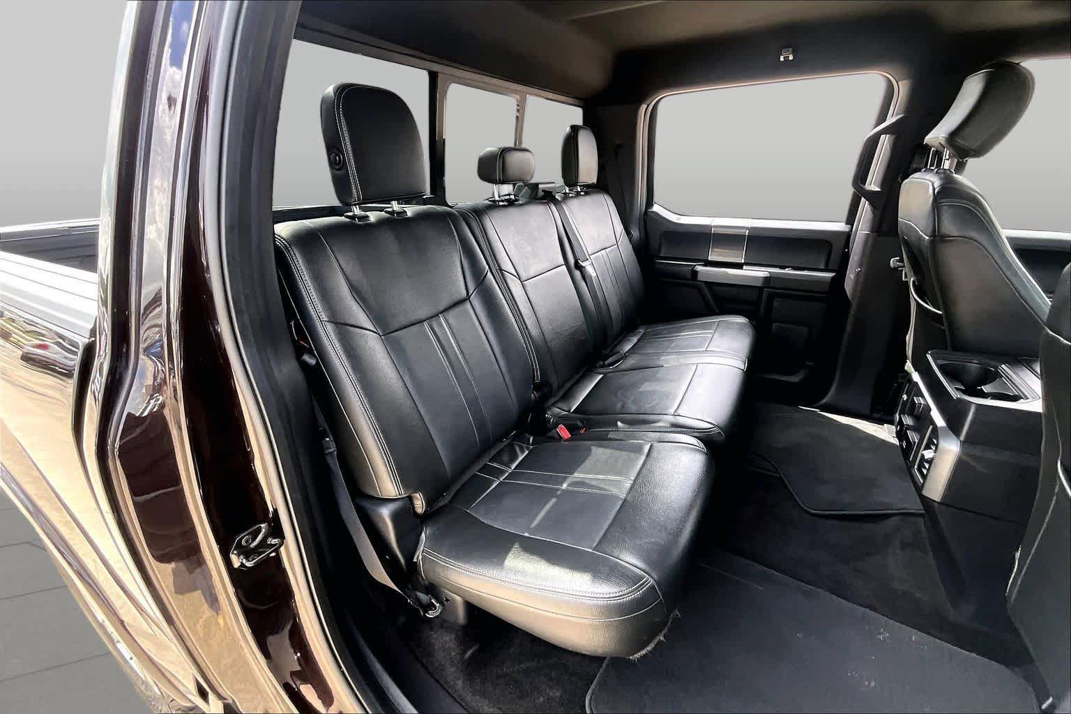 Used 2018 Ford F150 XLT w/ Equipment Group 302A Luxury AWD/4WD image 20
