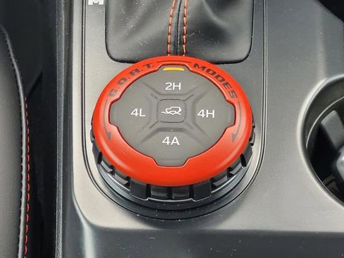 New 2025 Ford Bronco Raptor image 17